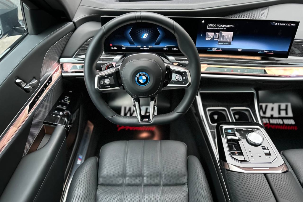 BMW i7 xDrive60 2023 фото 23