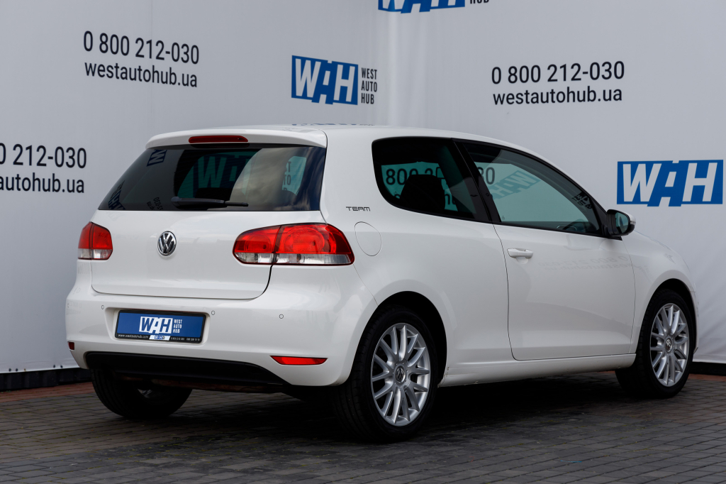 Volkswagen Golf VI TEAM фото 3