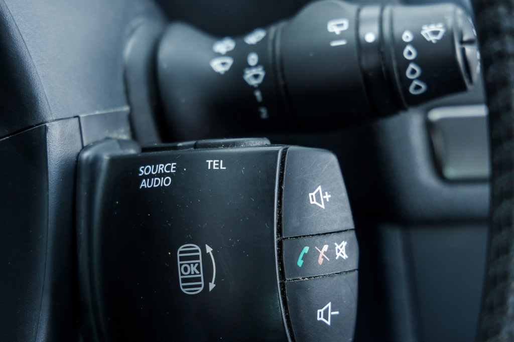 Renault Megane 2015 фото 14