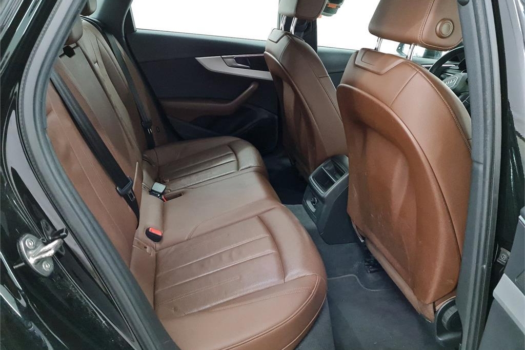 Audi A4 Avant 2017 фото 6