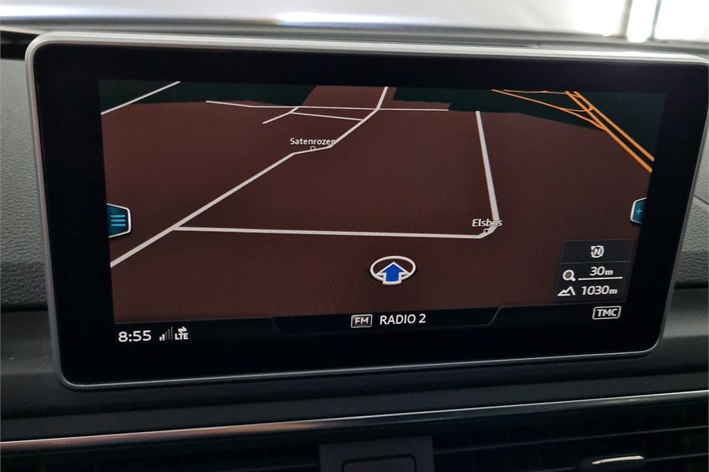 Audi A4 Avant 2017 фото 4