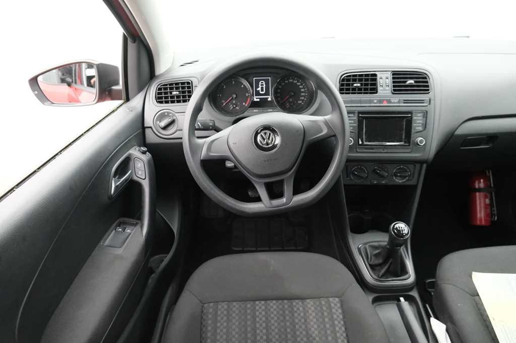 Volkswagen Polo 2016 photo 3