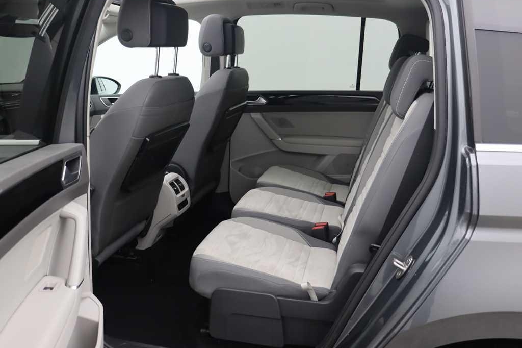 Volkswagen Touran 2016 photo 6