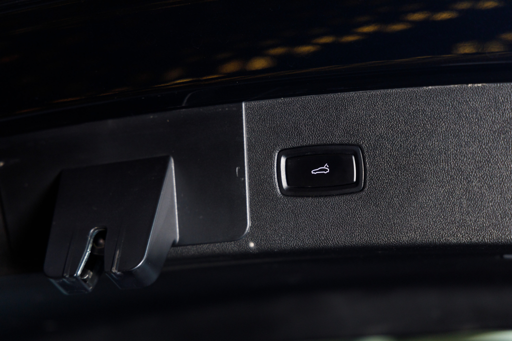 Porsche Cayenne 2018 фото 39