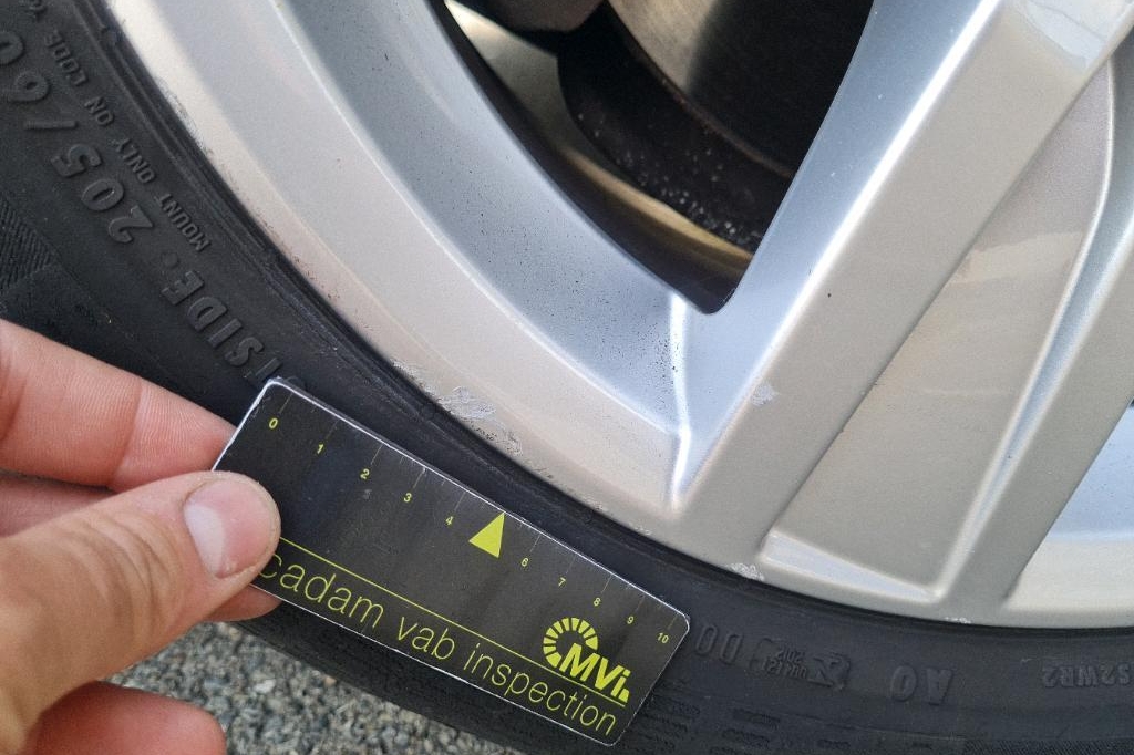 Audi A4 Avant 2016 фото 17