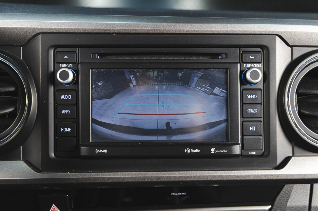 Toyota Tacoma 2018 photo 23