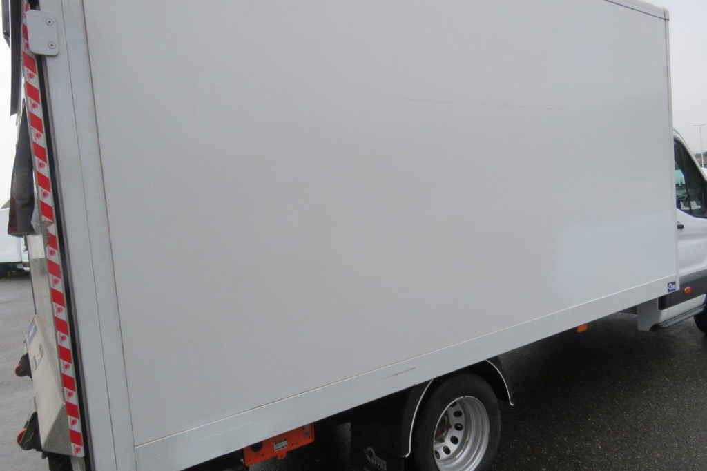 Ford Transit Koffer 2019 фото 16