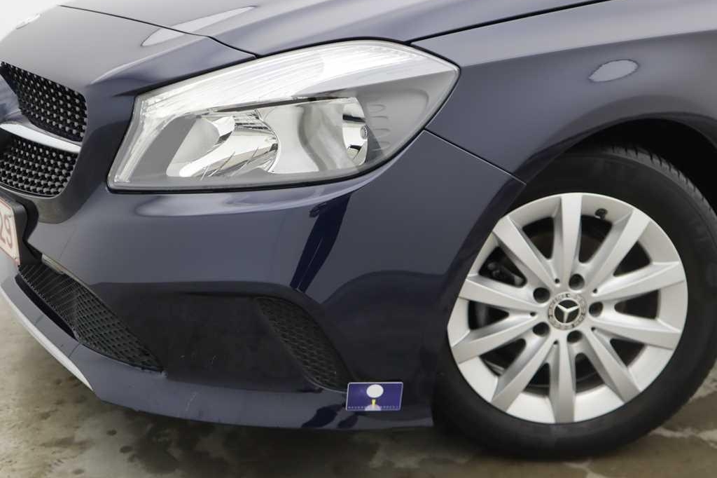 Mercedes-Benz A-Klasse 2017 photo 12