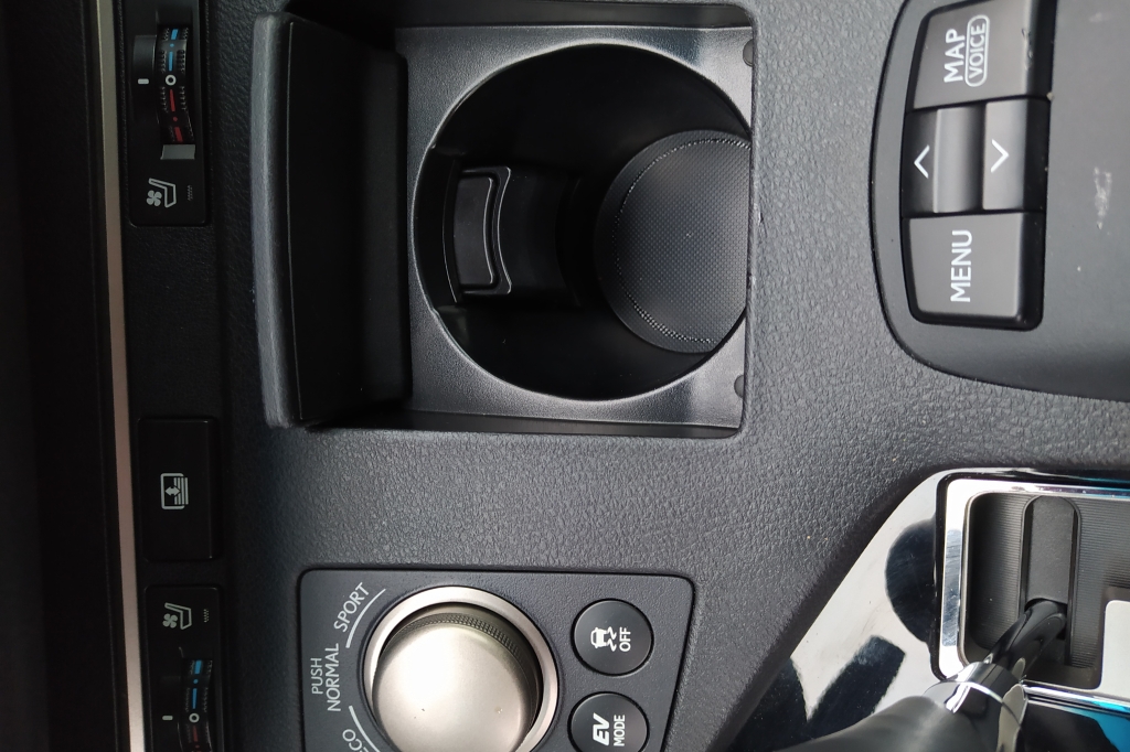 Lexus ES 300h HYBRID фото 25