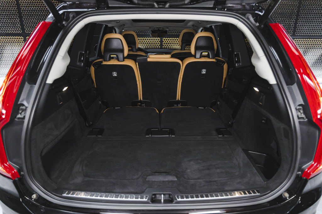 Volvo XC90 2015 фото 36