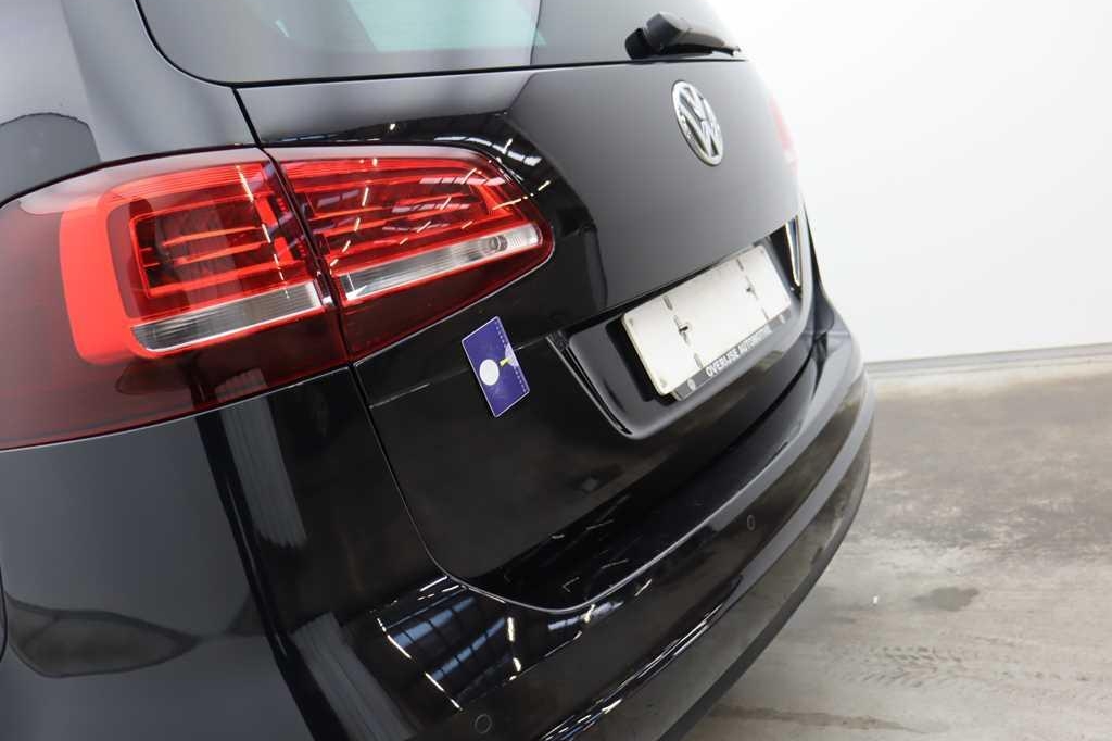 Volkswagen Sharan 2016 photo 78