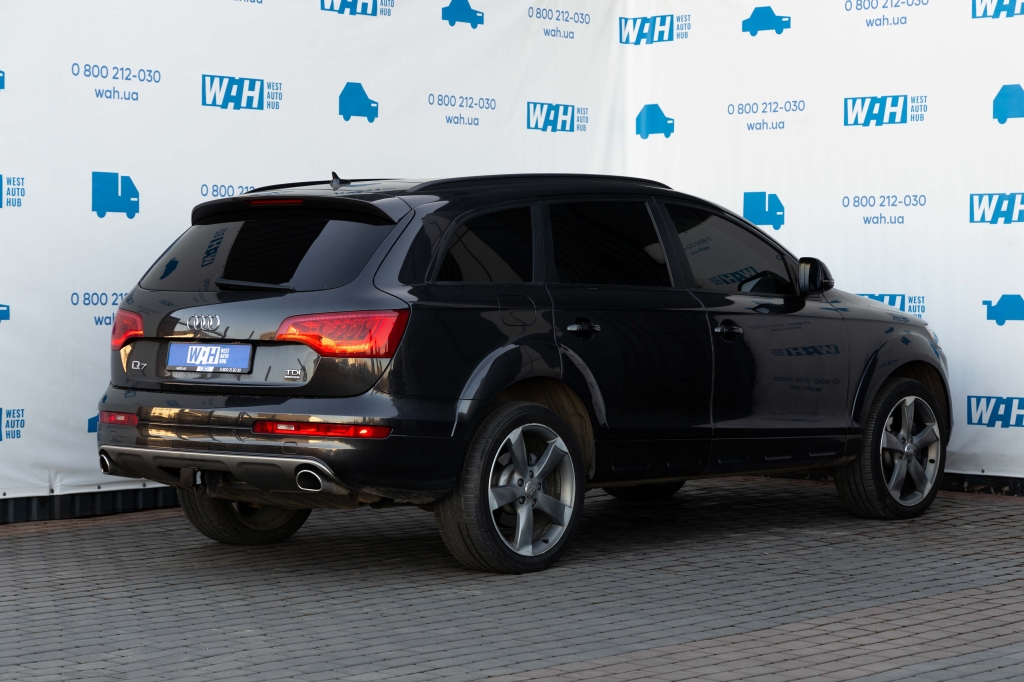 Audi Q7 Premium Plus 2015 фото Audi Q7 Premium Plus 2015 фото 7