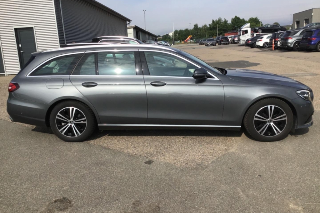 Mercedes-Benz E-Klasse 2020 фото 5