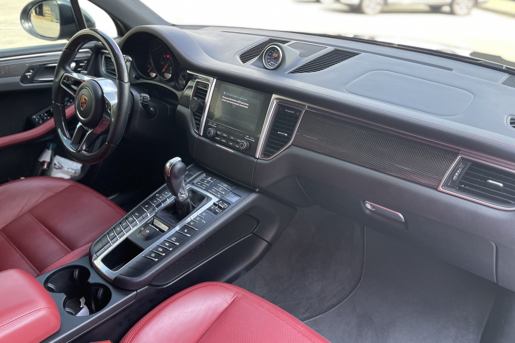 Porsche Macan GTS 2017 photo 7