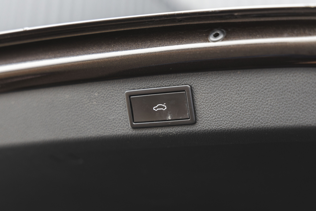 Skoda Superb Laurin&Klement 2016 фото 33