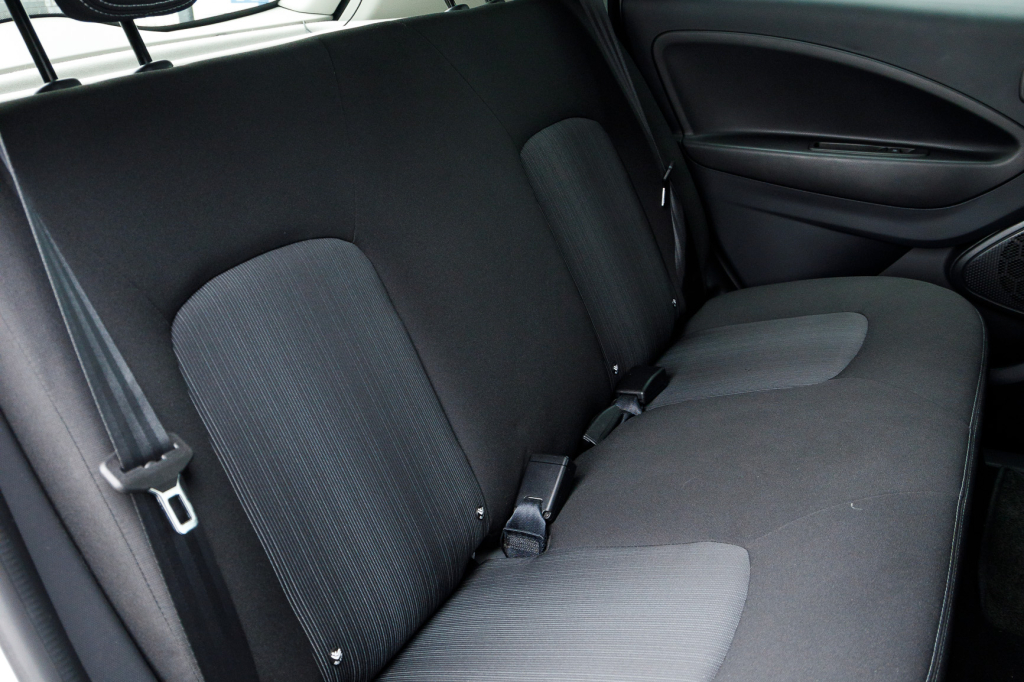 Renault Zoe 2017 фото 24