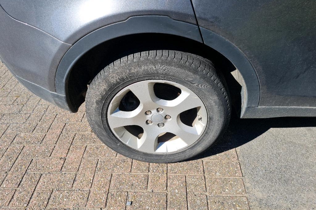 Land Rover Discovery Sport 2016 photo 19