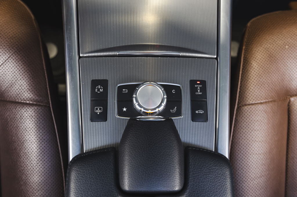 Mercedes-Benz E-Class E350 2014 фото 28