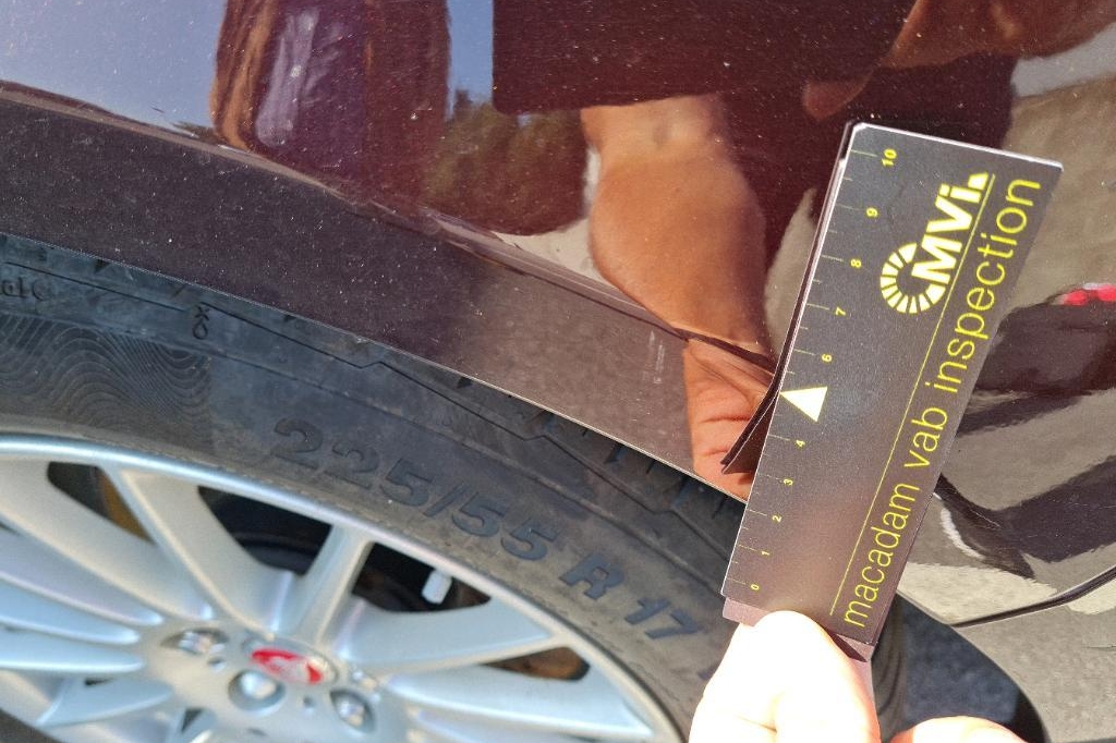 Jaguar XF 2018 фото 7