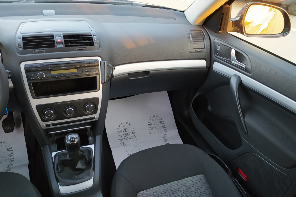 Skoda Octavia A5 фото 27