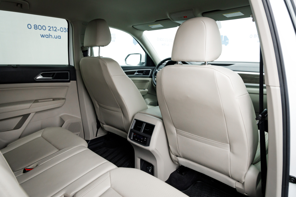 Volkswagen Atlas SE 2017 фото Volkswagen Atlas SE 2017 фото 28