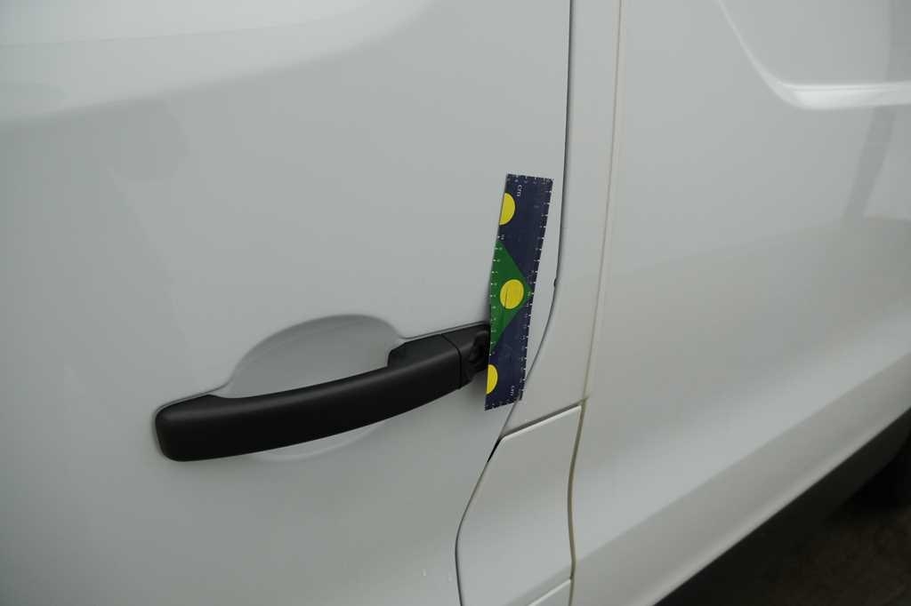 Renault Trafic 2016 photo 23