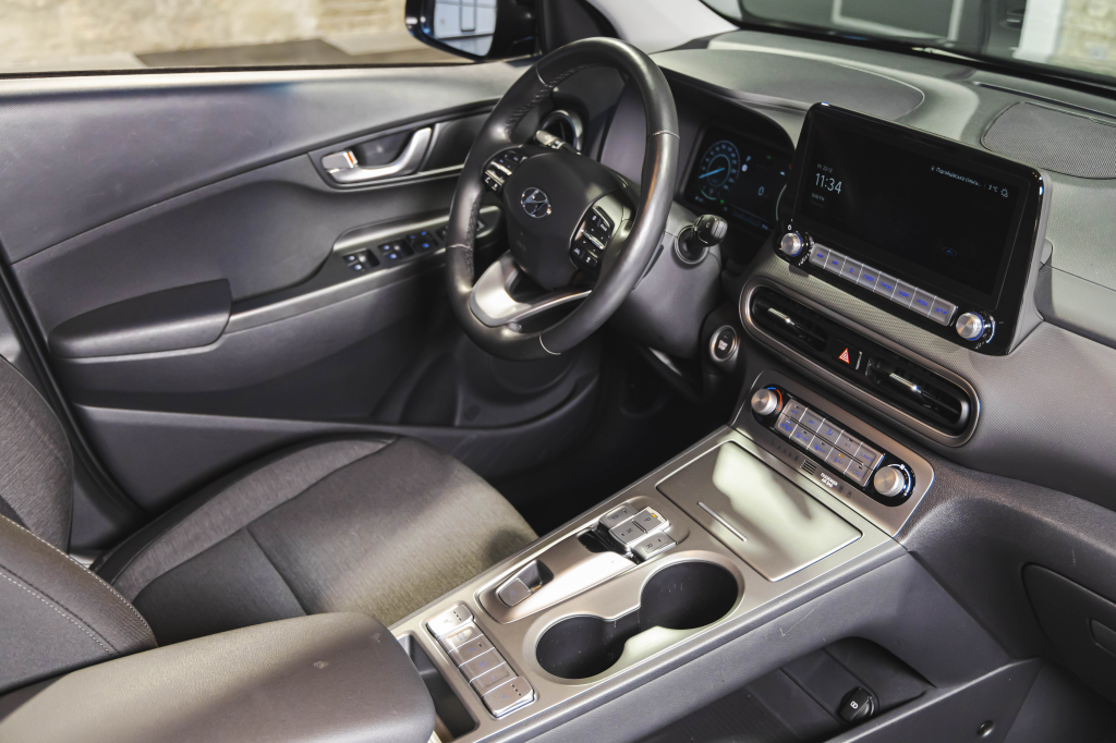 Hyundai Kona Electric 2021 photo 24