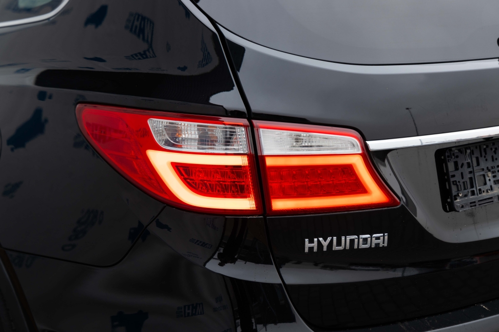 Hyundai Grand Santa Fe CRDI 4WD 2013 photo 8