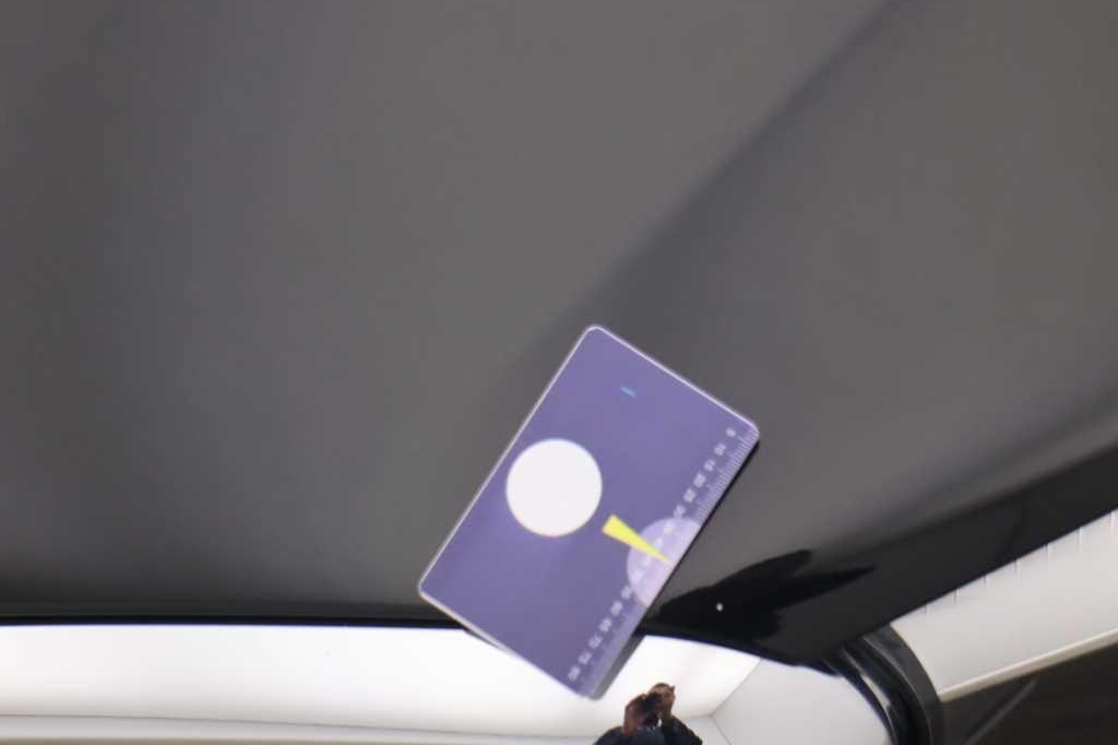 BMW 5 Series 2017 фото 15