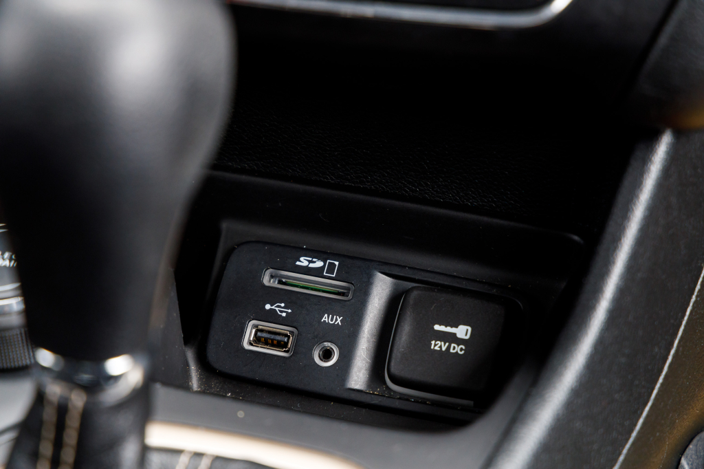 Jeep Cherokee Latitude 4x4 2016 фото 25