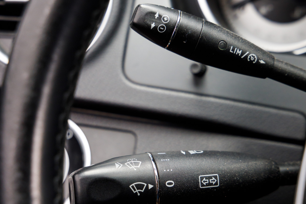 Mercedes-Benz C 250 AMG-Line 2011 photo 14