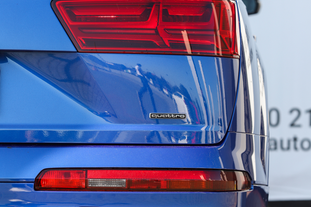 Audi Q7 S line TDI quattro 2017 photo 11