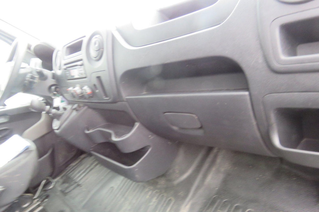 Renault Master 2017 photo 81