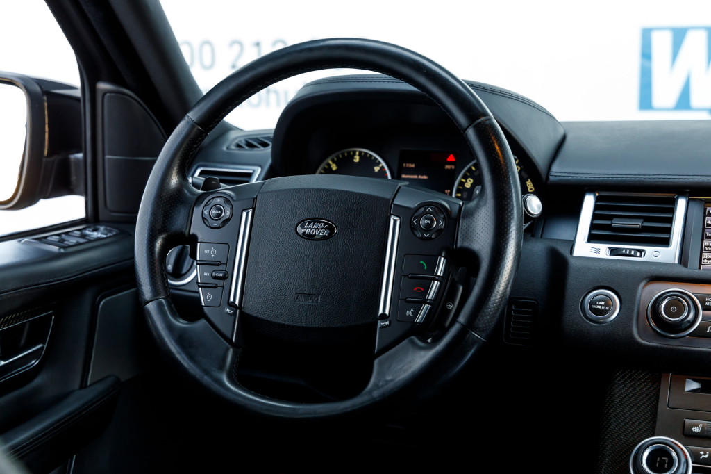 Land Rover Range Rover Sport 2013 photo 38