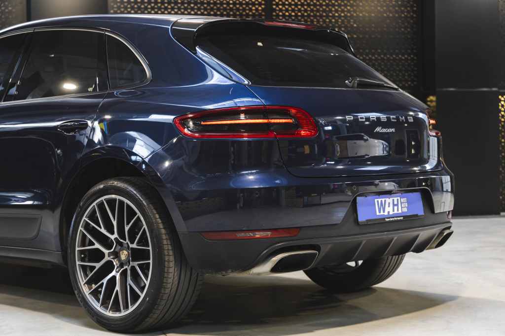 Porsche Macan 2016 photo 14