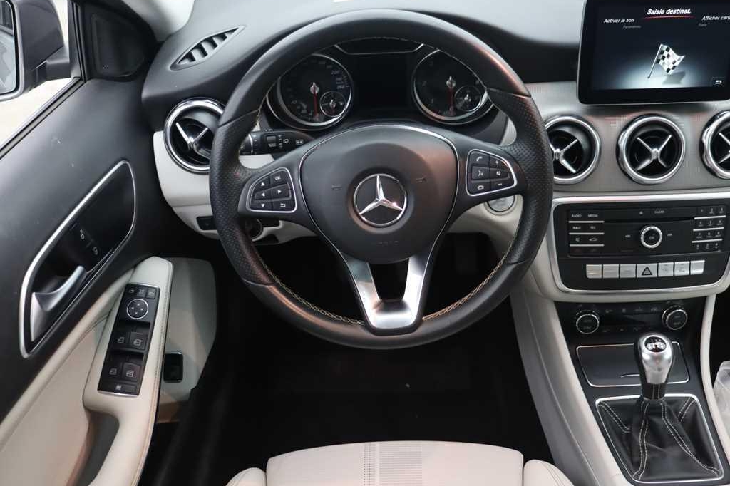 Mercedes-Benz GLA-Class 2017 фото 2