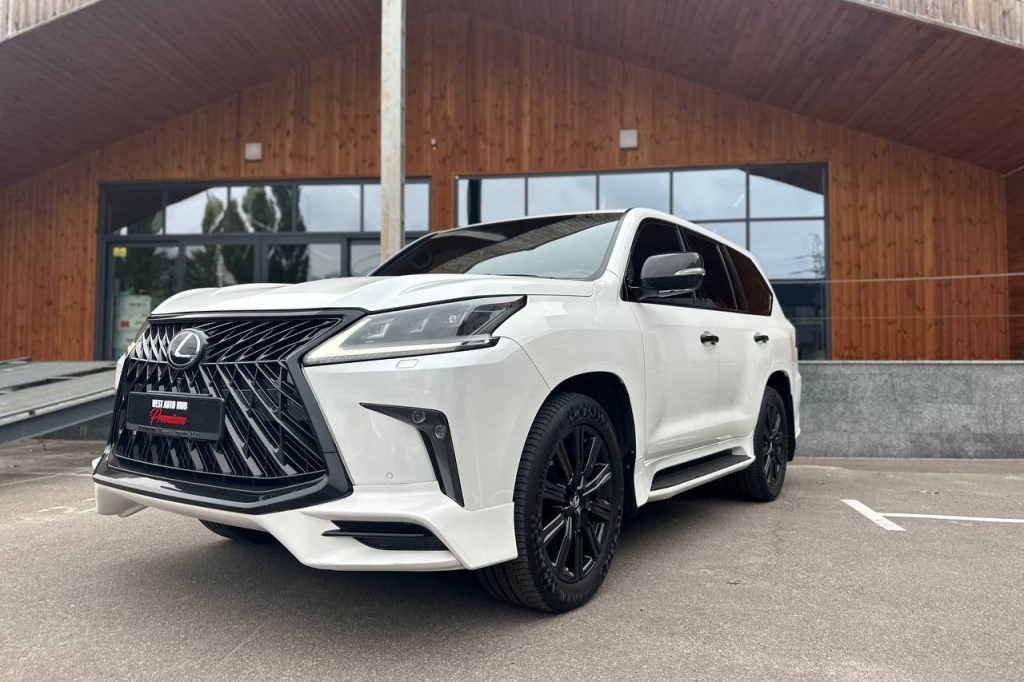 Lexus LX 450 2019 фото Lexus LX 450 2019 фото 9