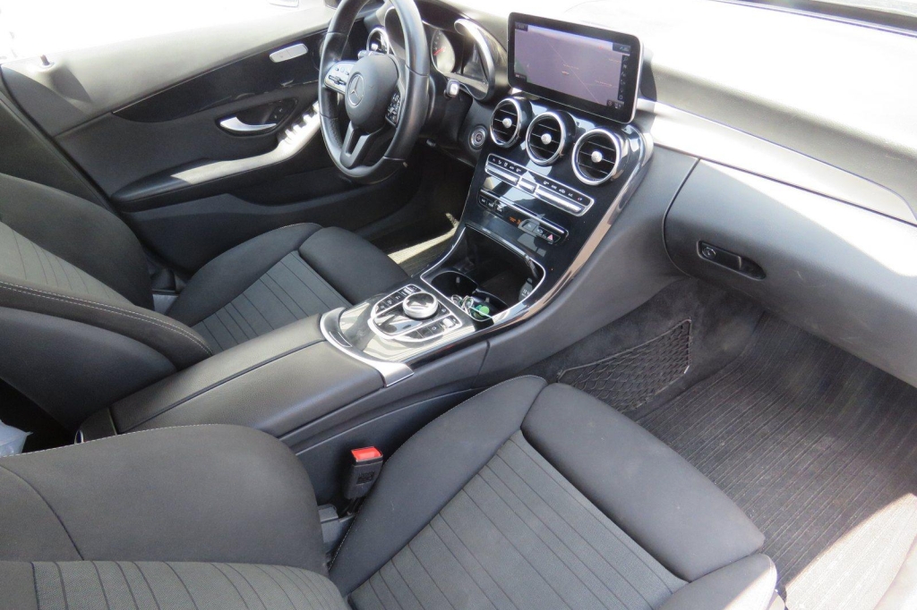 Mercedes-Benz C-Klasse 2018 photo 2
