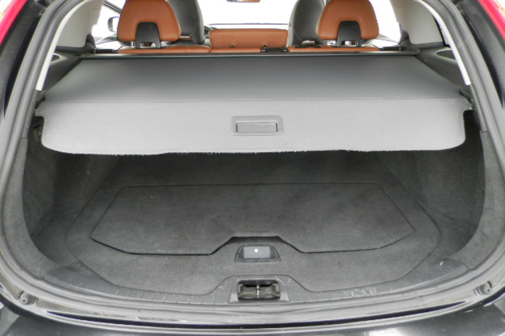 Volvo V60 2012 фото 20