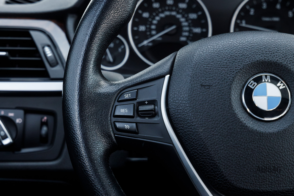 BMW 328 xDrive 2014 фото 16