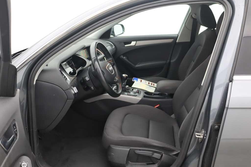 Audi A4 Avant 2014 фото 2