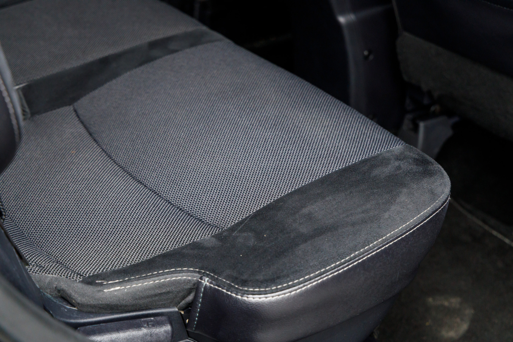 Citroen C-Crosser 4x4 2008 фото 16