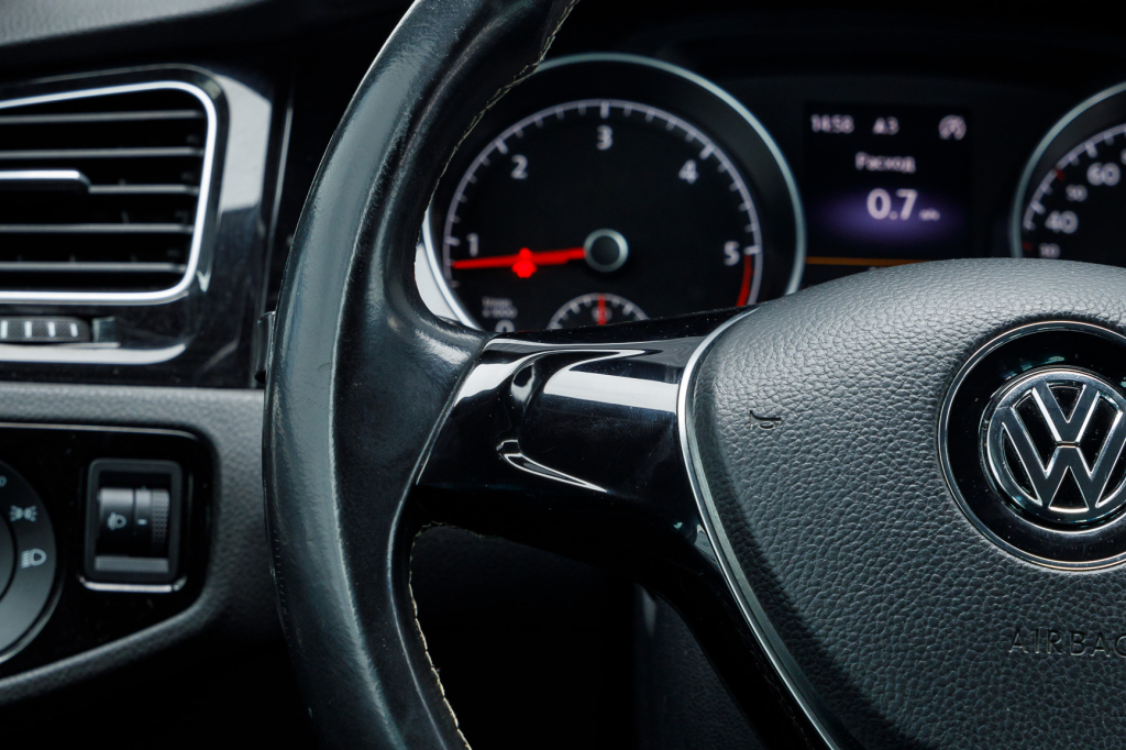 Volkswagen Golf VII CUP 2014 photo 23