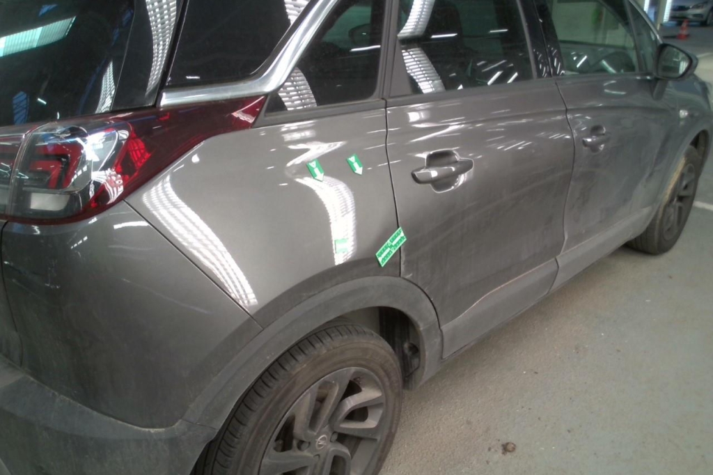 Opel Crossland X 2020 фото 10