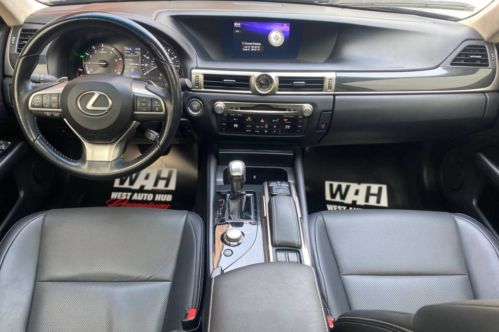 Lexus GS 200t 2016 фото 16