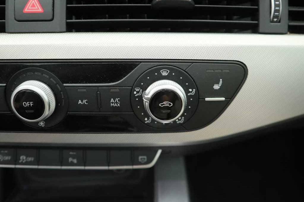 Audi A4 Avant 2016 фото 29