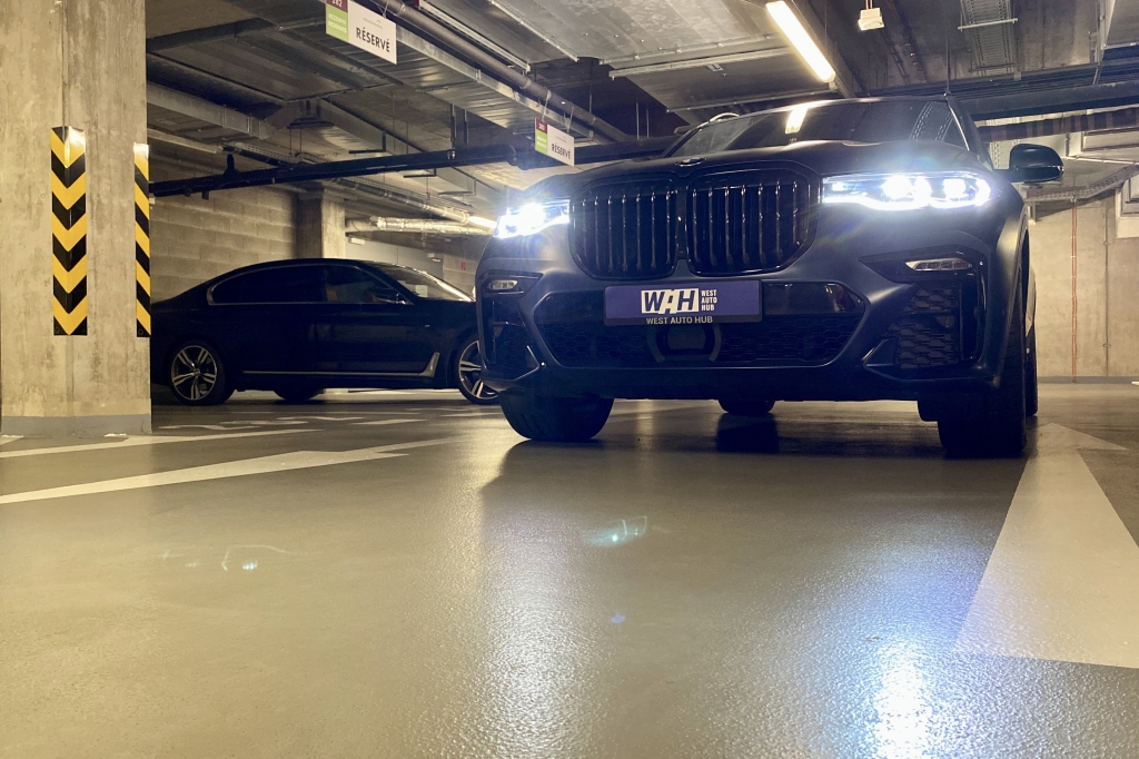 BMW X7 M50D 2021 photo 13