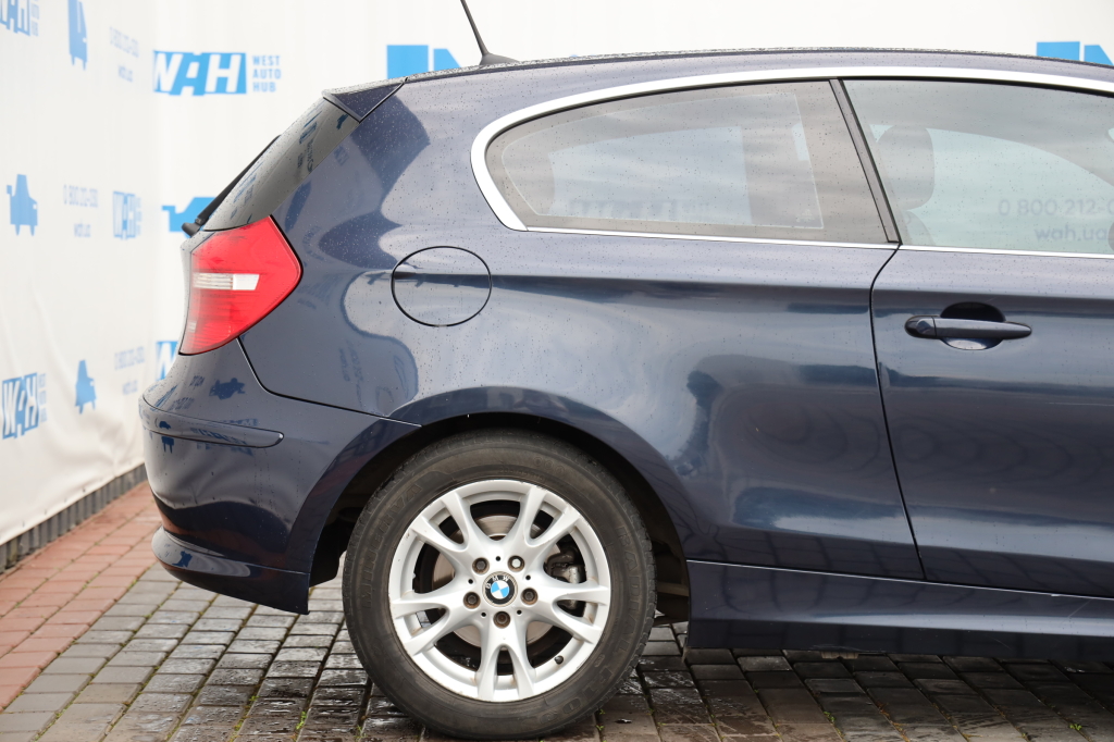 BMW 1 Series 116i 2008 фото 7