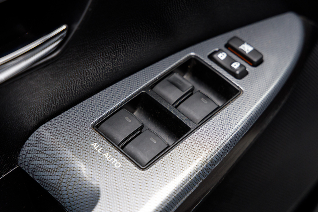 Toyota Venza 2.7 VVTi 2016 photo 9