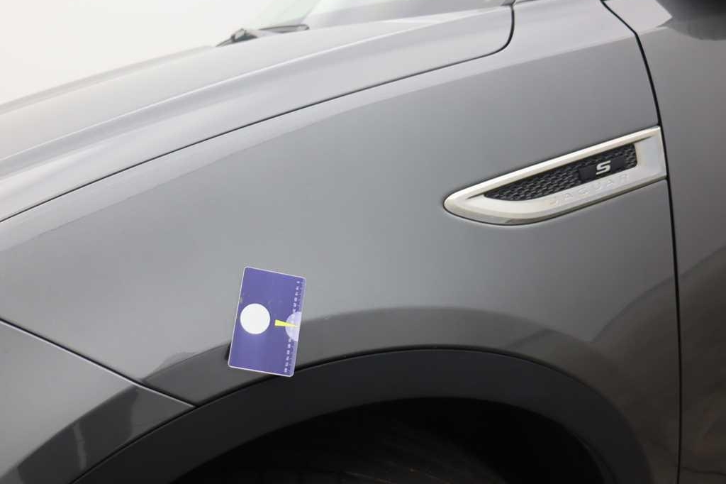 Jaguar E-Pace 2018 photo 13